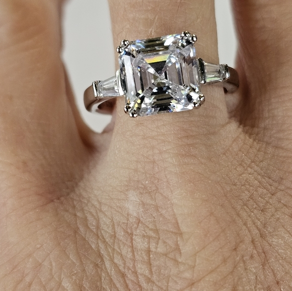 Assher Cut Lustro Stella Finest CZ Ring in Platinum over Sterling Silver Sz 9! - Picture 3 of 12